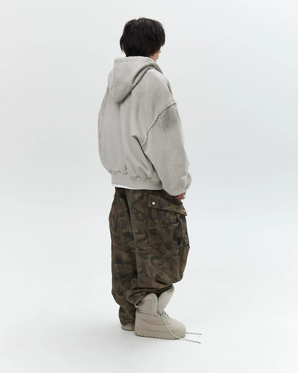 distressed zip «dirty cloud»