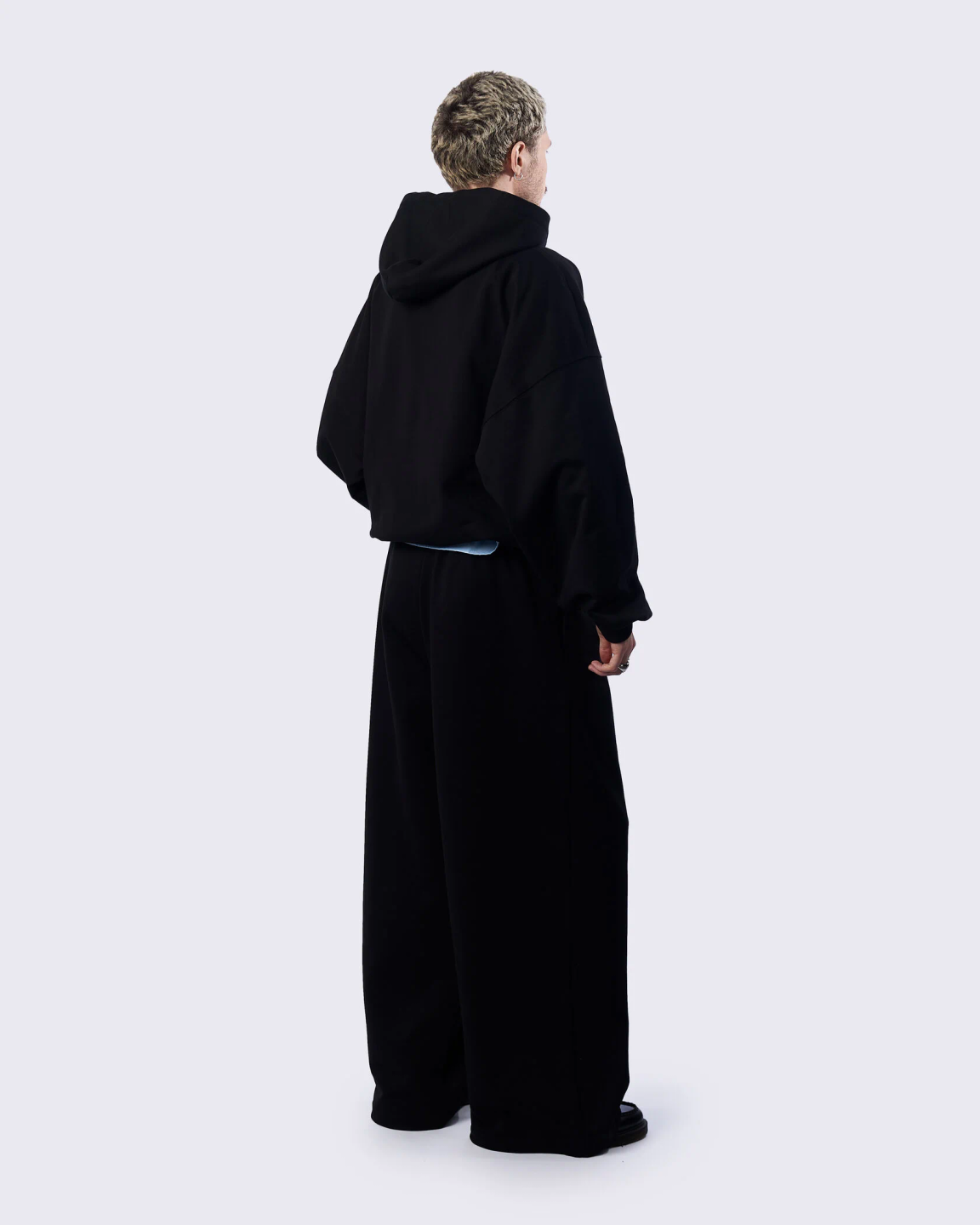 boxy zip hoodie «deep black»