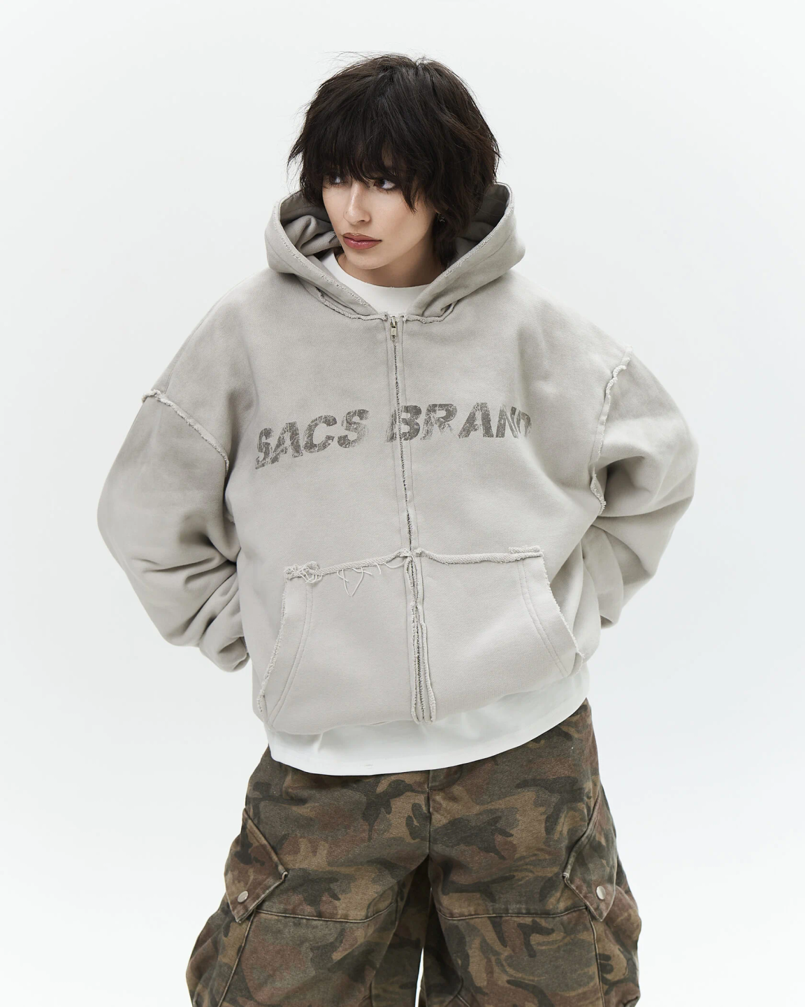 distressed zip «dirty cloud»