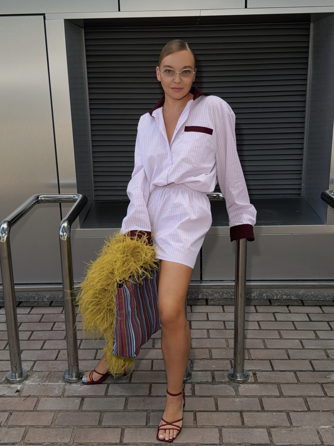 Товар №3 от бренда Take two