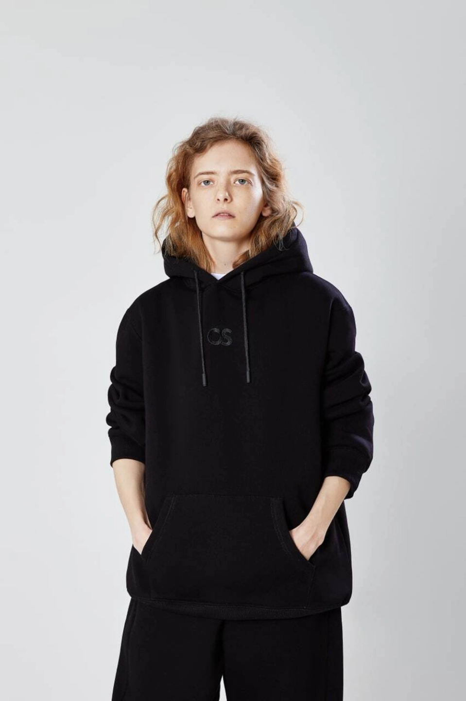 Худи OuterSpace Black Logo