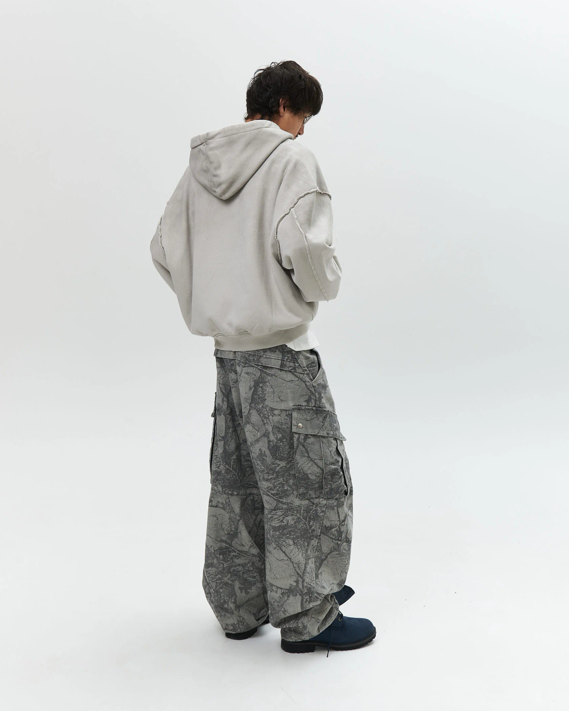distressed zip «dirty cloud»